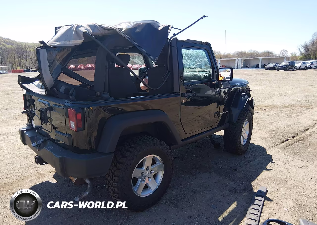 2007 Jeep Wrangler Rubicon VIN:1J4GA64177L132547 - 4