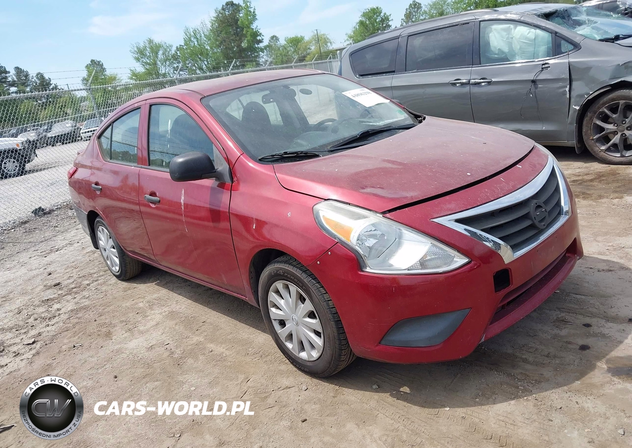 2016 Nissan Versa 1.6 S+