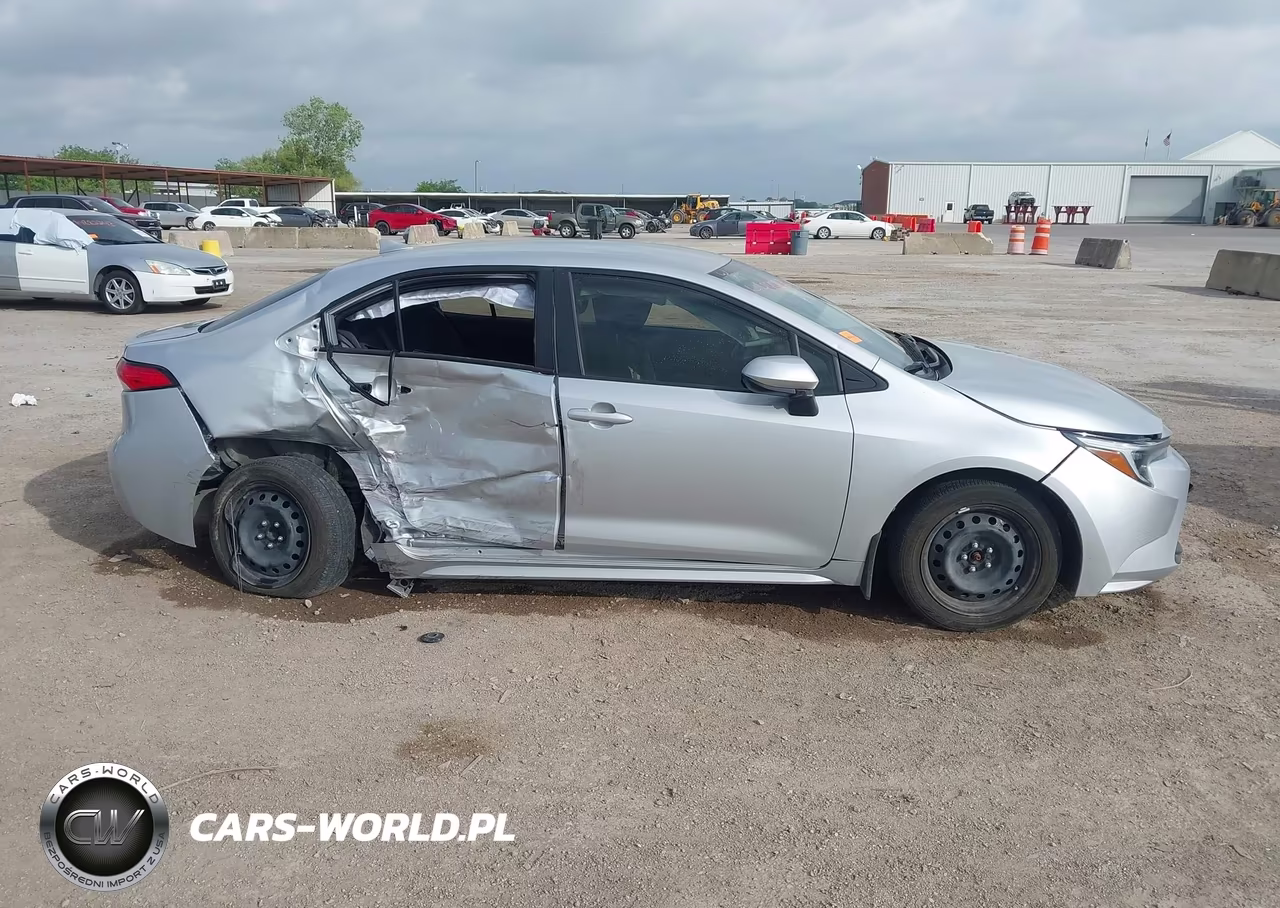2024 Toyota Corolla Hybrid Le VIN:JTDBCMFE7R3056569 - 14