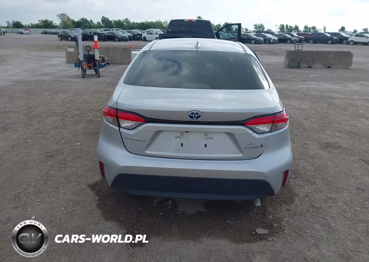 2024 Toyota Corolla Hybrid Le VIN:JTDBCMFE7R3056569 - 17