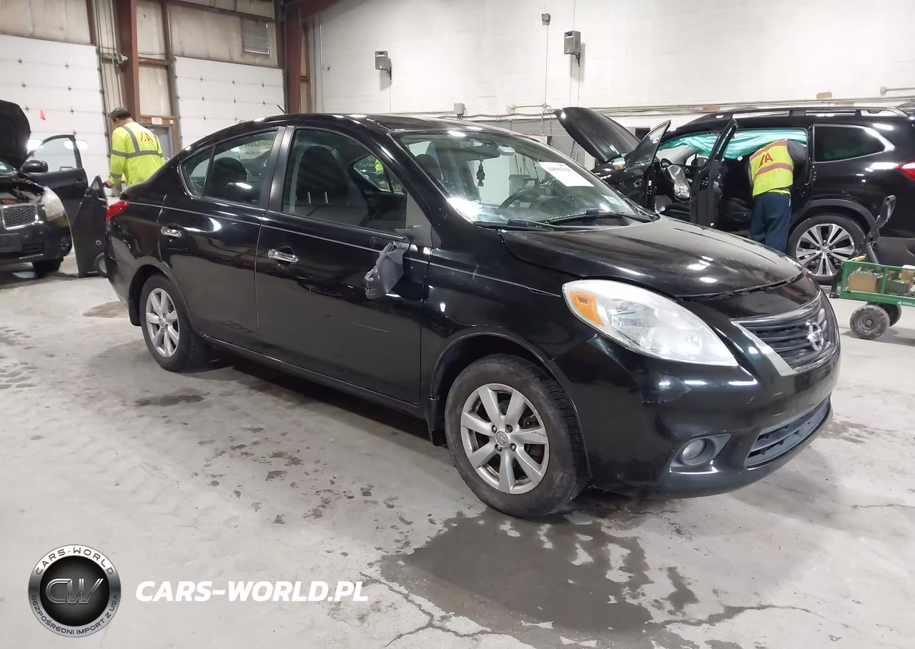2012 Nissan Versa 1.6 Sl