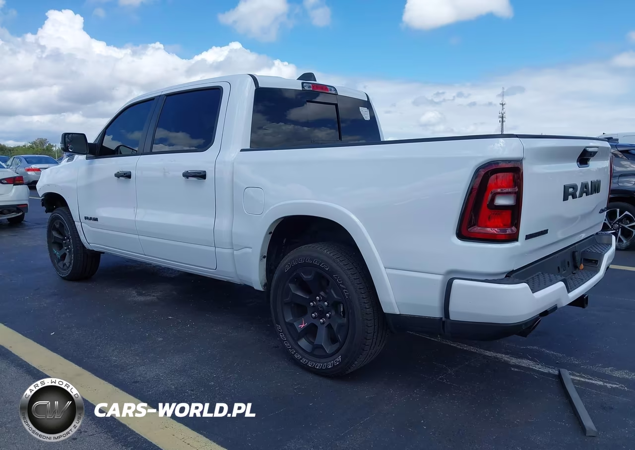 2026 Ram 1500 Big Horn 4X4 5'7 Box VIN:1C6SRFFP6TN184686 - 3