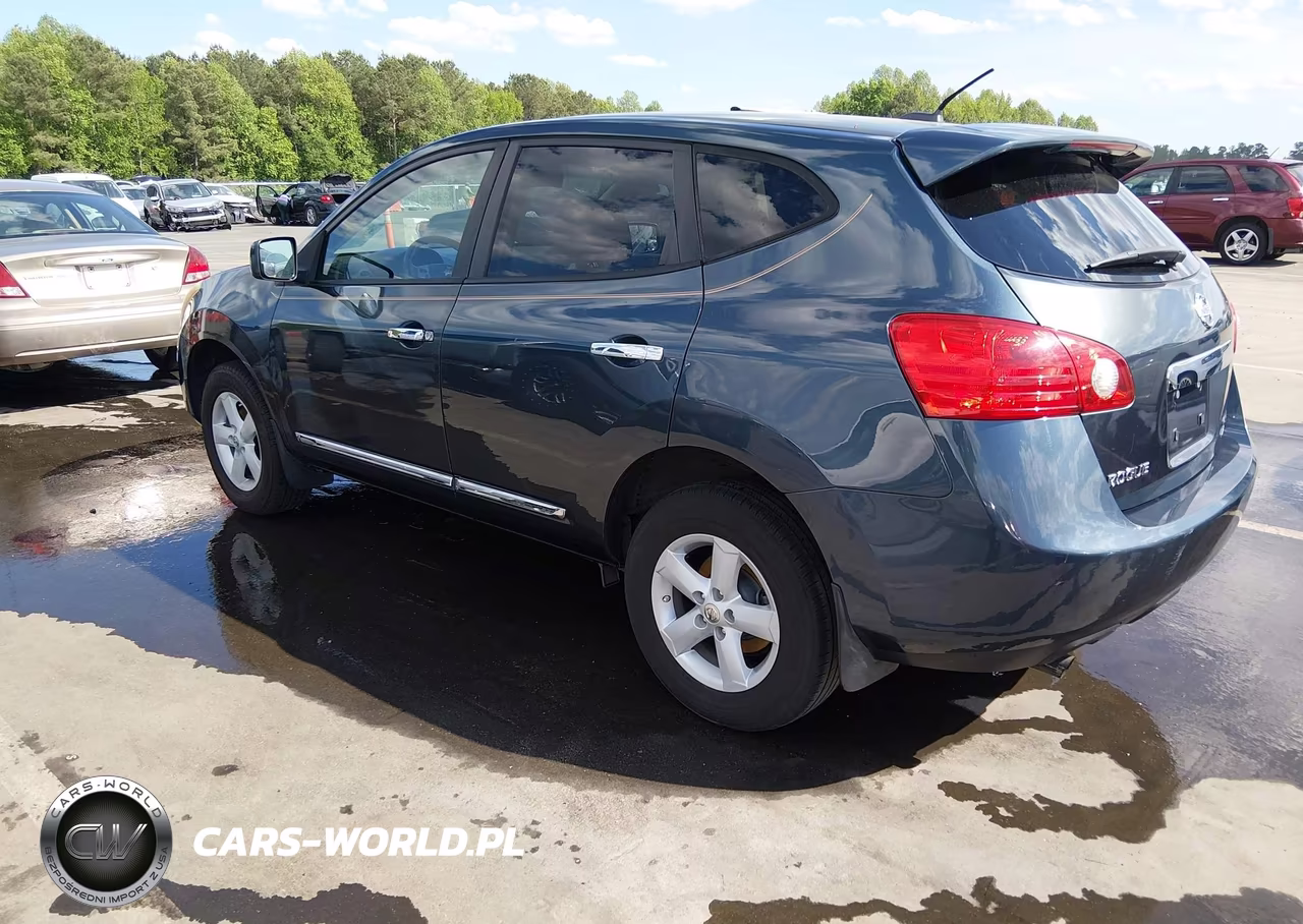 2013 Nissan Rogue S VIN:JN8AS5MV6DW653747 - 3