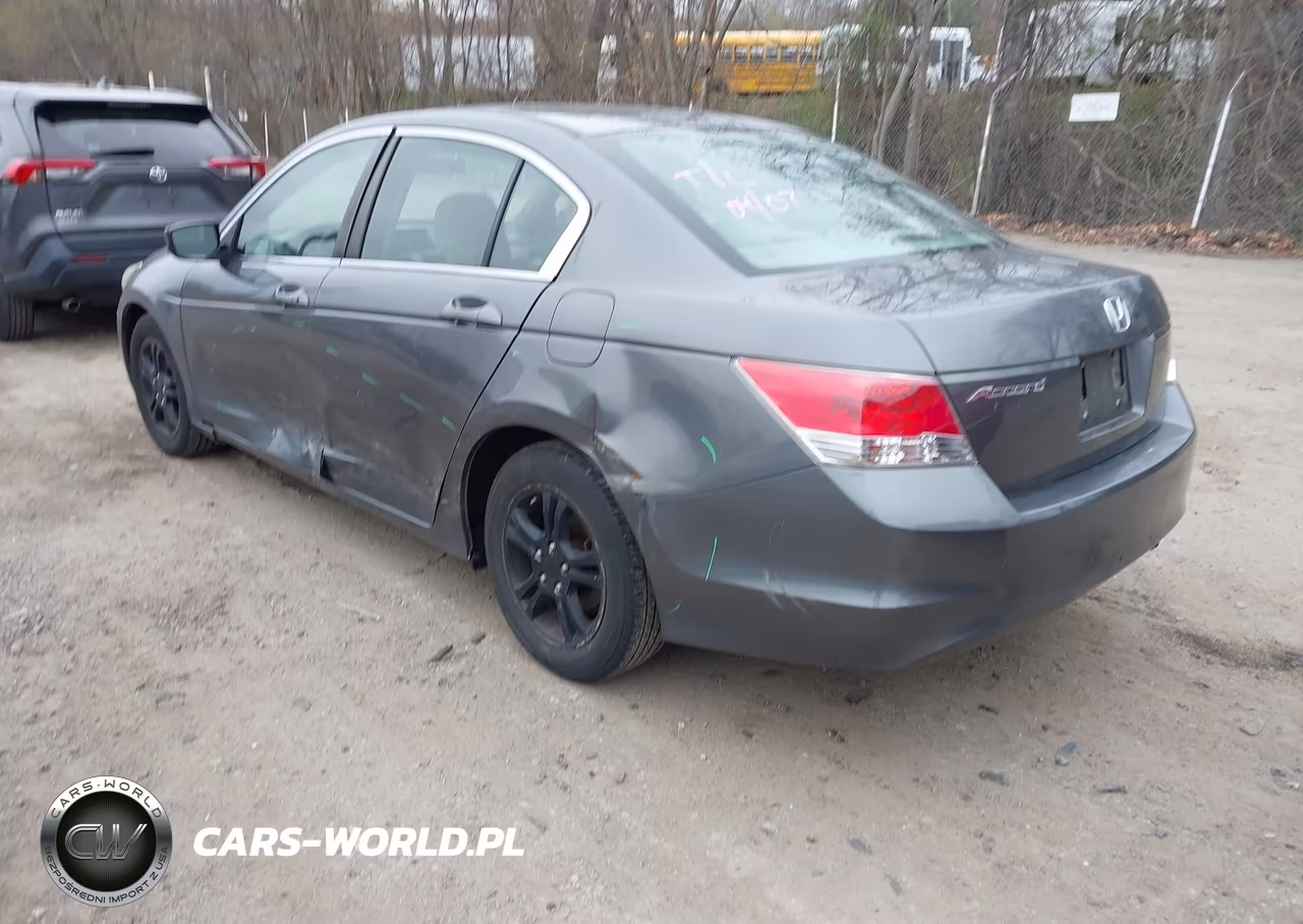 2010 Honda Accord 2.4 Lx VIN:1HGCP2F30AA100392 - 3