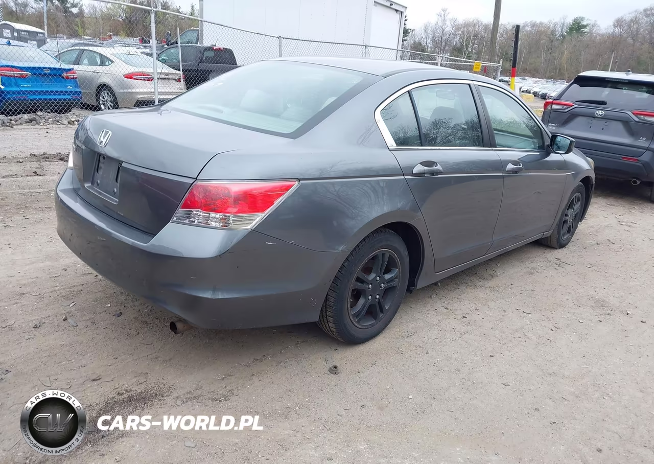 2010 Honda Accord 2.4 Lx VIN:1HGCP2F30AA100392 - 4