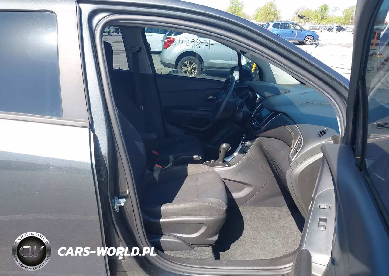2020 Chevrolet Trax Fwd Ls VIN:3GNCJKSB5LL185262 - 5