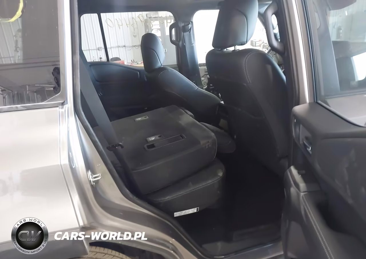 2025 Toyota Land Cruiser VIN:JTEABFAJ5S5009271 - 8