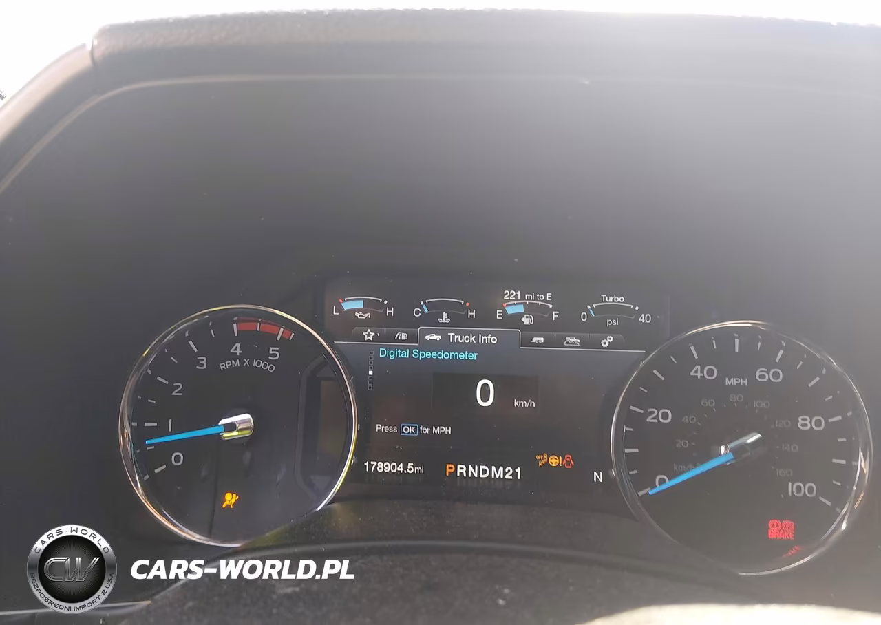 2017 Ford F-250 Platinum VIN:1FT7W2BT2HED39468 - 7