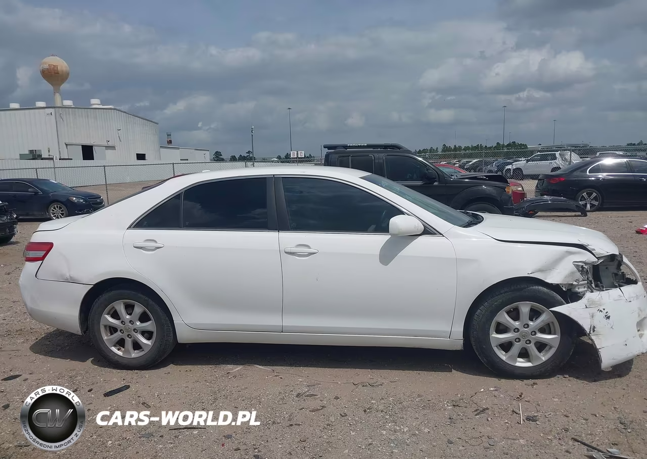 2010 Toyota Camry Le VIN:4T4BF3EK2AR041390 - 14