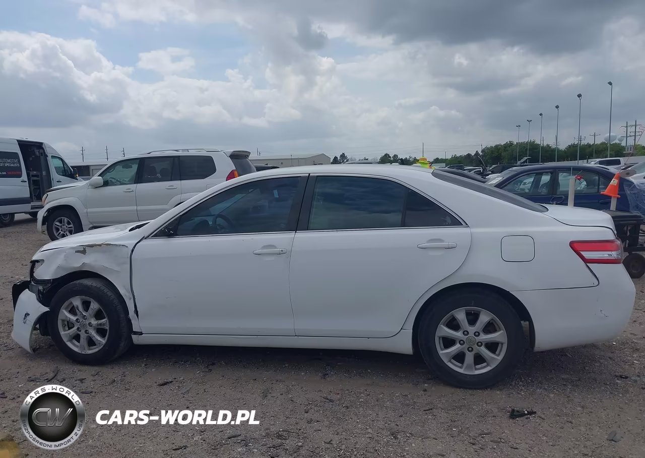 2010 Toyota Camry Le VIN:4T4BF3EK2AR041390 - 15