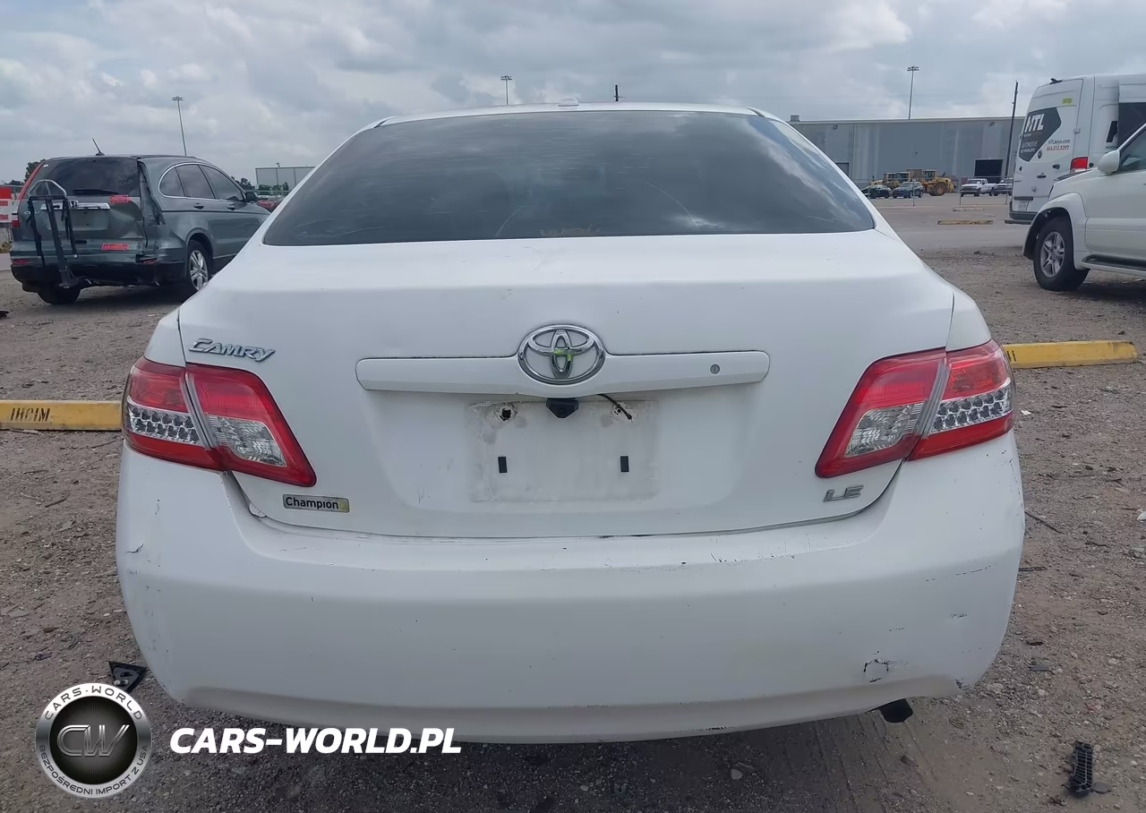 2010 Toyota Camry Le VIN:4T4BF3EK2AR041390 - 17