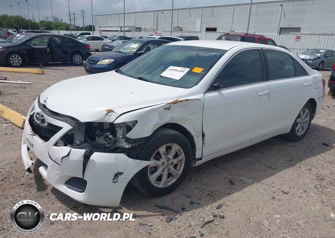 2010 Toyota Camry Le VIN:4T4BF3EK2AR041390 - 2