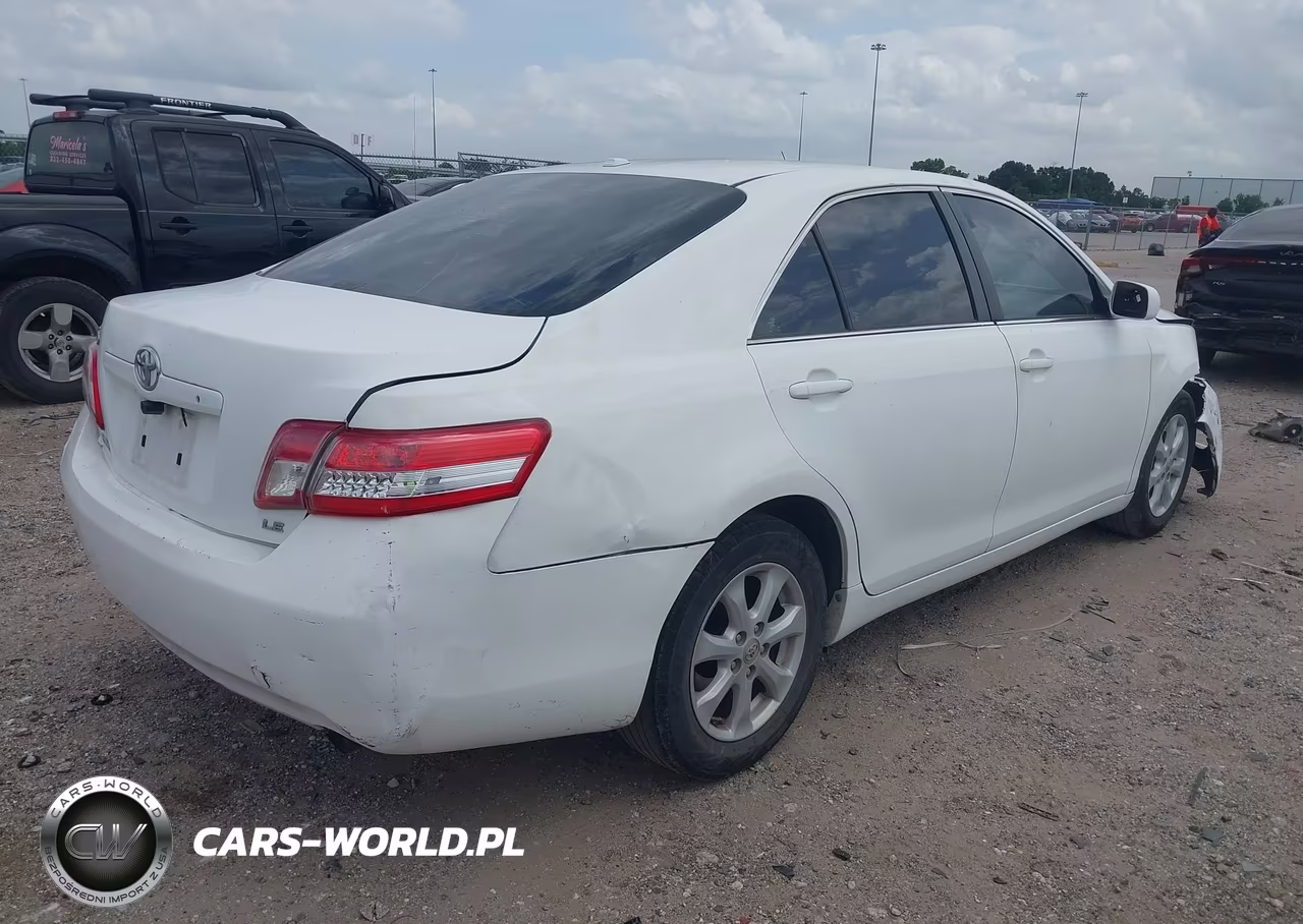 2010 Toyota Camry Le VIN:4T4BF3EK2AR041390 - 4