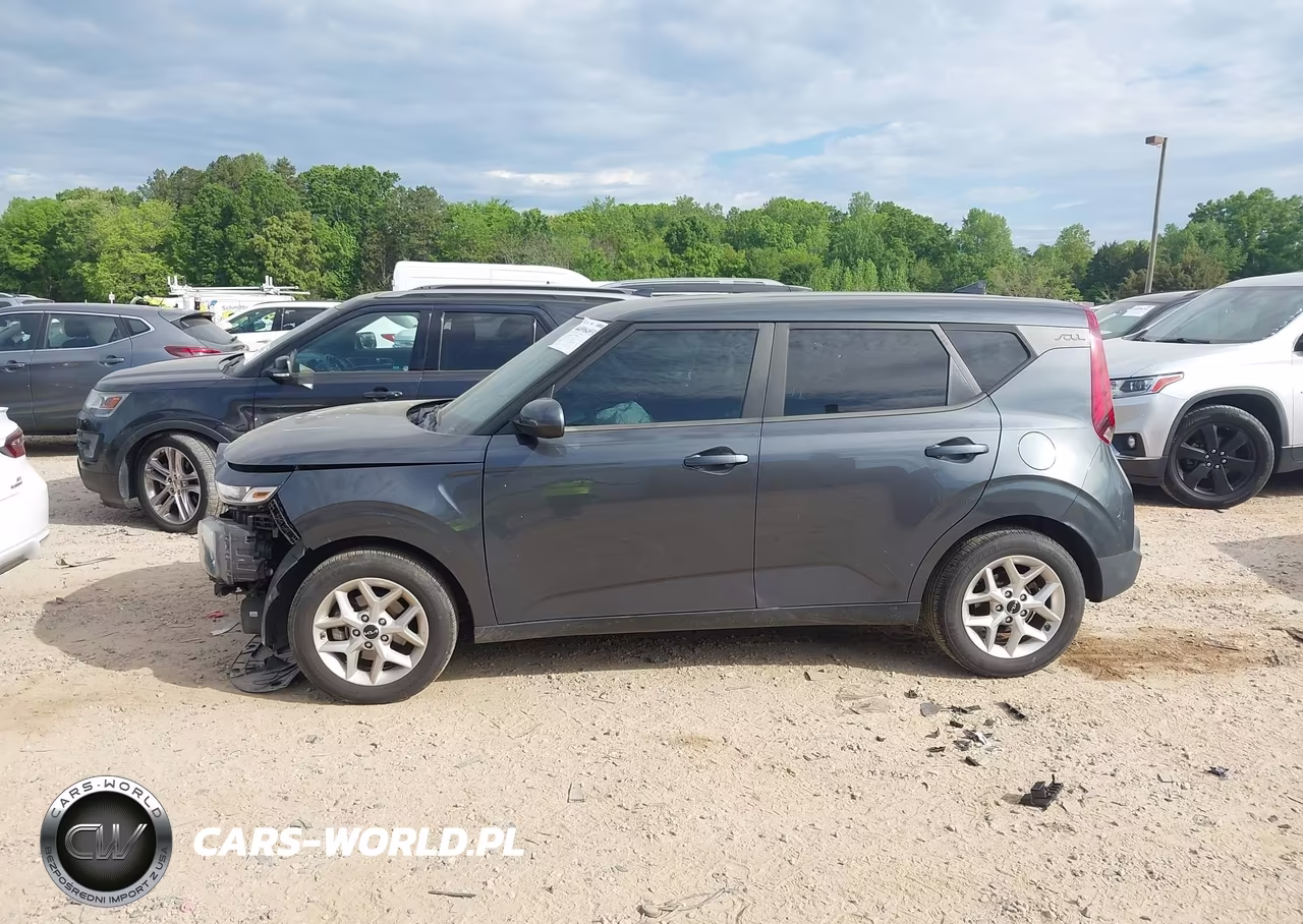 2022 Kia Soul Lx VIN:KNDJ23AU3N7810190 - 15