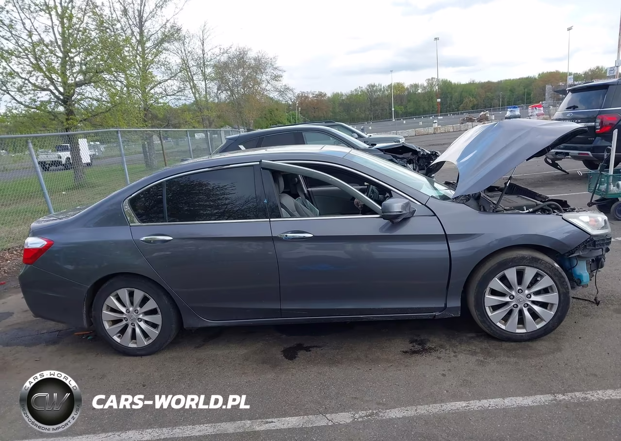 2015 Honda Accord Ex-L V-6 VIN:1HGCR3F82FA008252 - 13