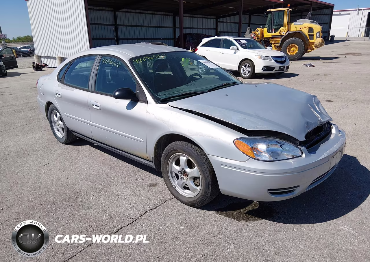 2004 Ford Taurus Se