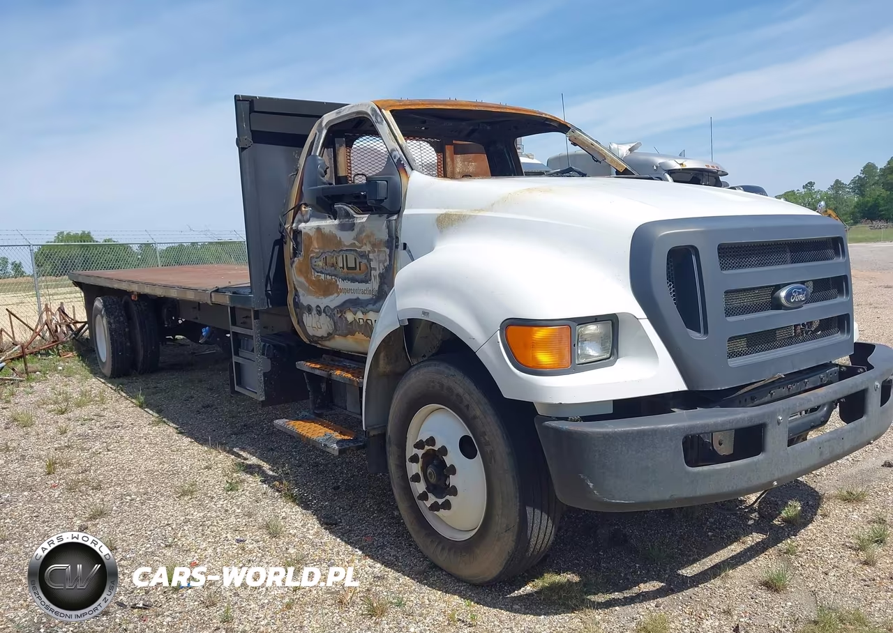 2013 Ford F-750 Xl-Xlt