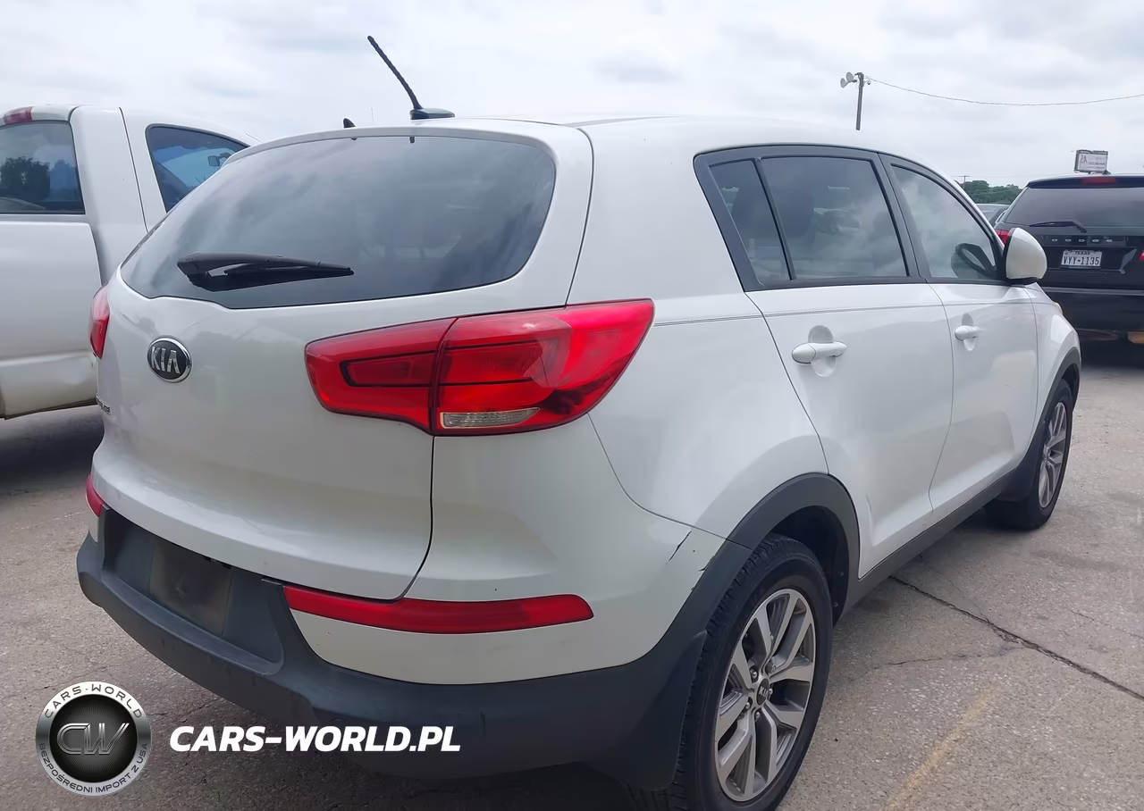 2014 Kia Sportage Lx VIN:KNDPB3ACXE7614359 - 4