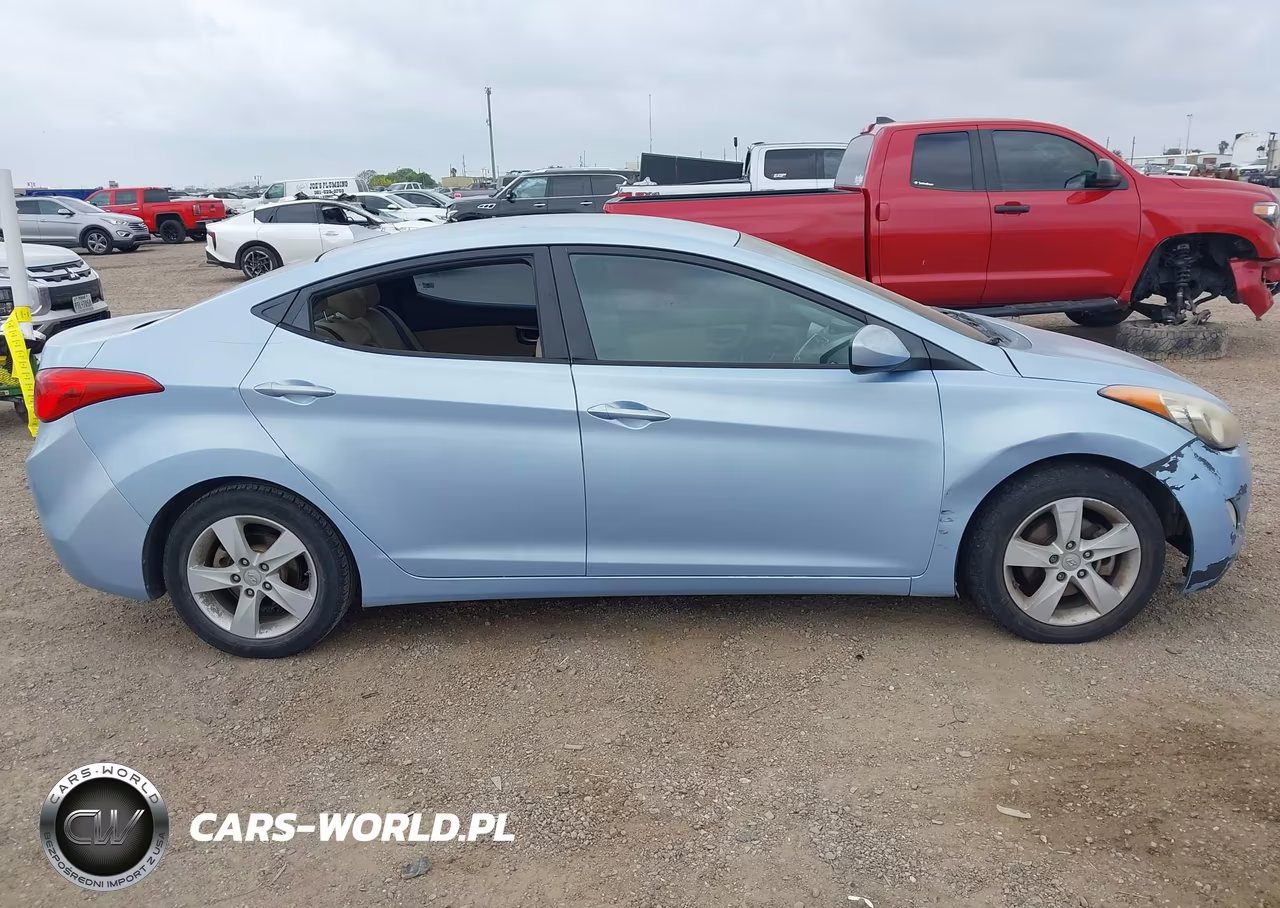 2013 Hyundai Elantra Gls-Limited VIN:KMHDH4AE5DU491557 - 13