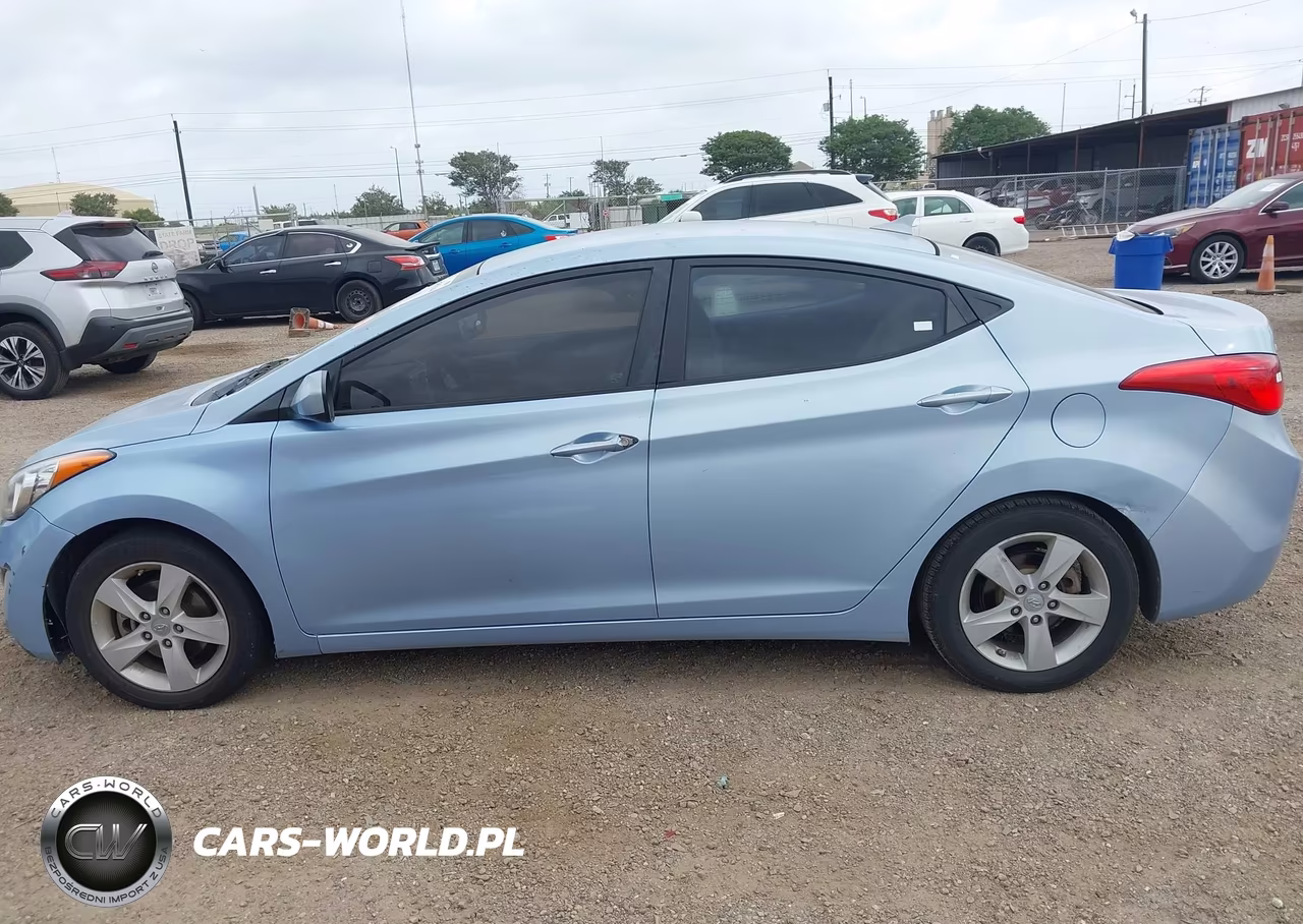 2013 Hyundai Elantra Gls-Limited VIN:KMHDH4AE5DU491557 - 14