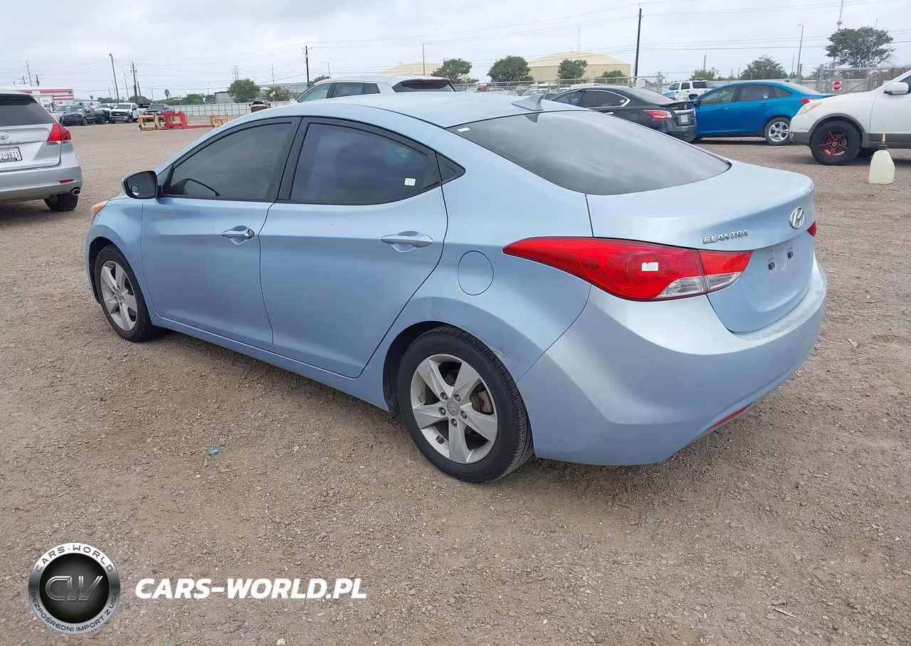 2013 Hyundai Elantra Gls-Limited VIN:KMHDH4AE5DU491557 - 3