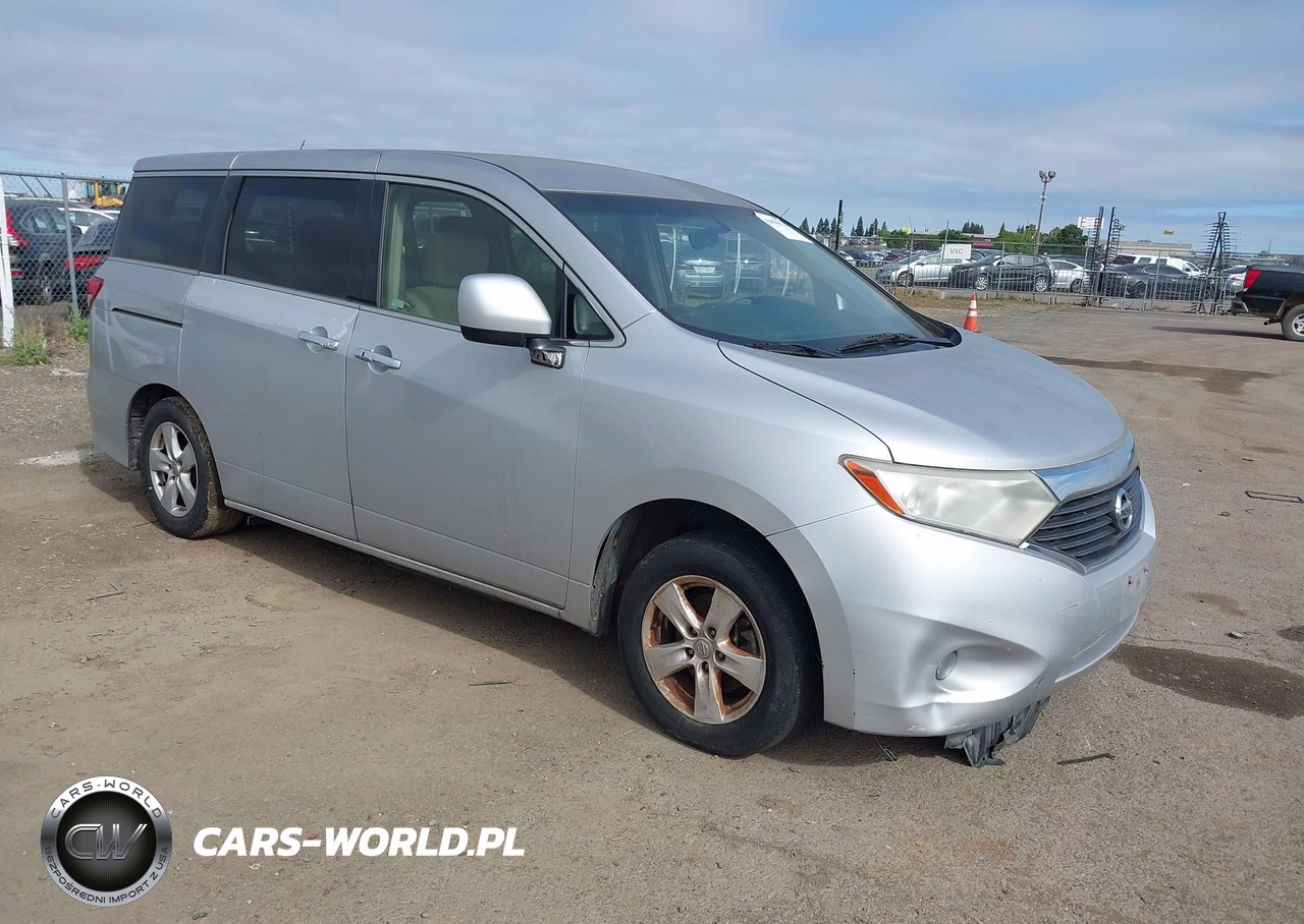 2013 Nissan Quest Sv