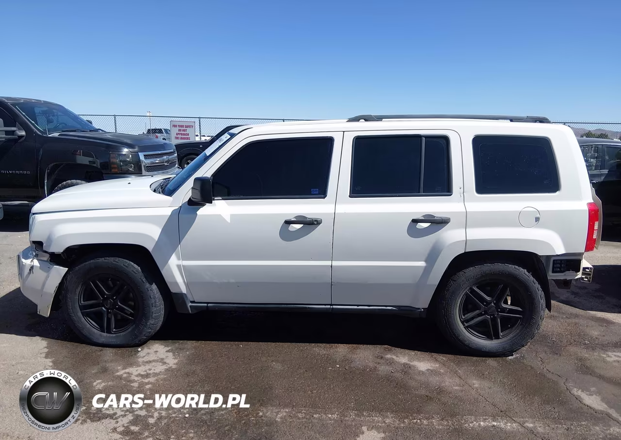 2007 Jeep Patriot Sport VIN:1J8FF28WX7D341897 - 14