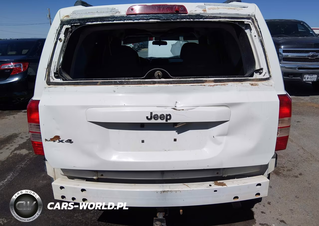 2007 Jeep Patriot Sport VIN:1J8FF28WX7D341897 - 16