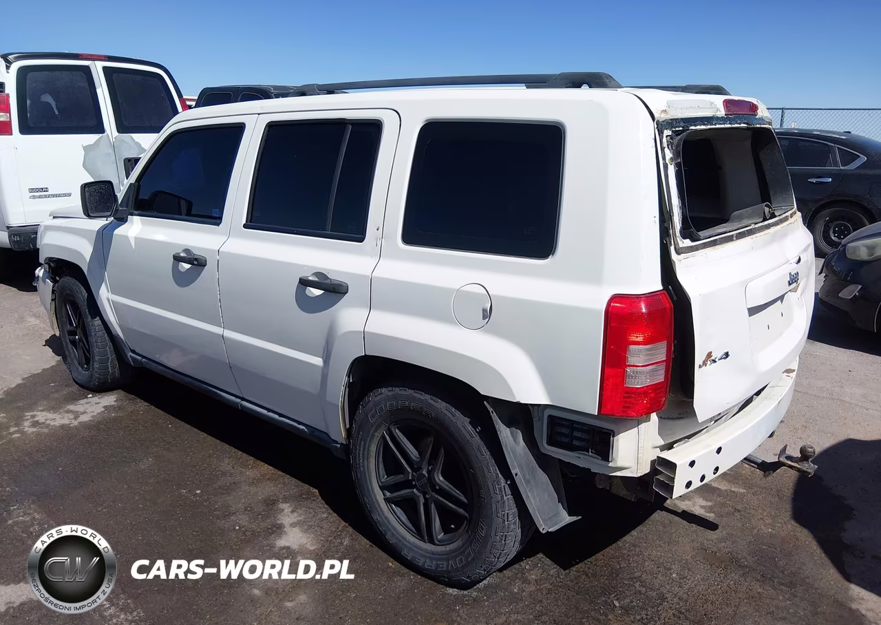 2007 Jeep Patriot Sport VIN:1J8FF28WX7D341897 - 3