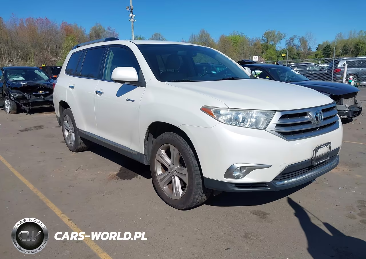 2013 Toyota Highlander Limited V6