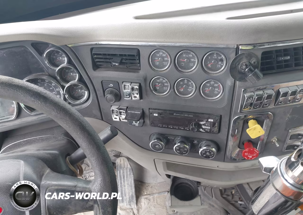 2019 Peterbilt 579 VIN:1XPBDP9X2KD605931 - 15