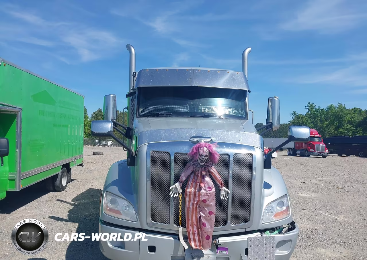 2019 Peterbilt 579 VIN:1XPBDP9X2KD605931 - 17