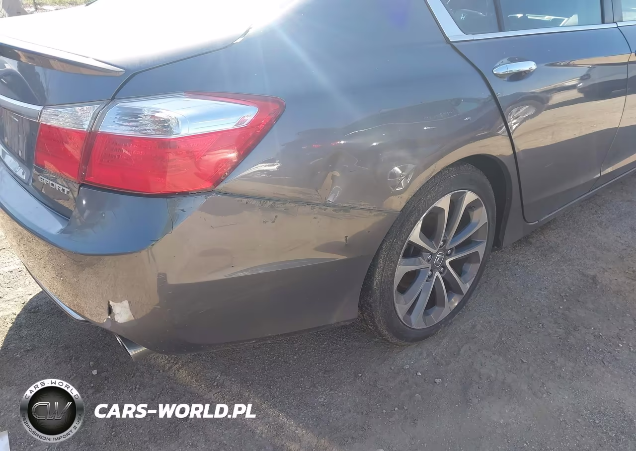 2013 Honda Accord Sport VIN:1HGCR2F50DA233010 - 13
