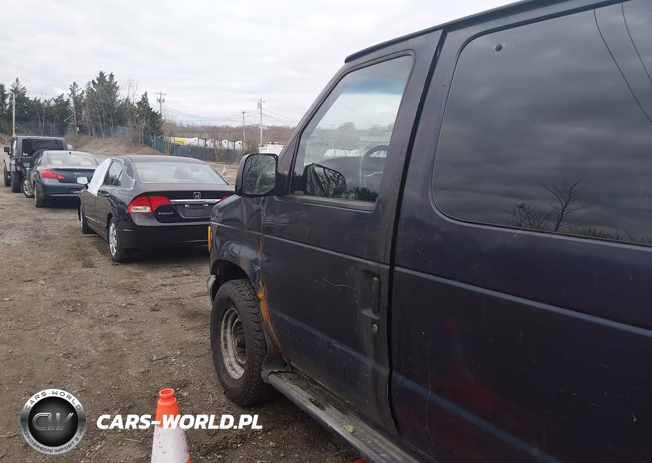 1999 Ford E-350 Super Duty Xl-Xlt VIN:1FBSS31L4XHA69819 - 13