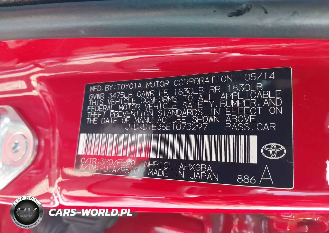 2014 Toyota Prius C Three VIN:JTDKDTB36E1073297 - 9