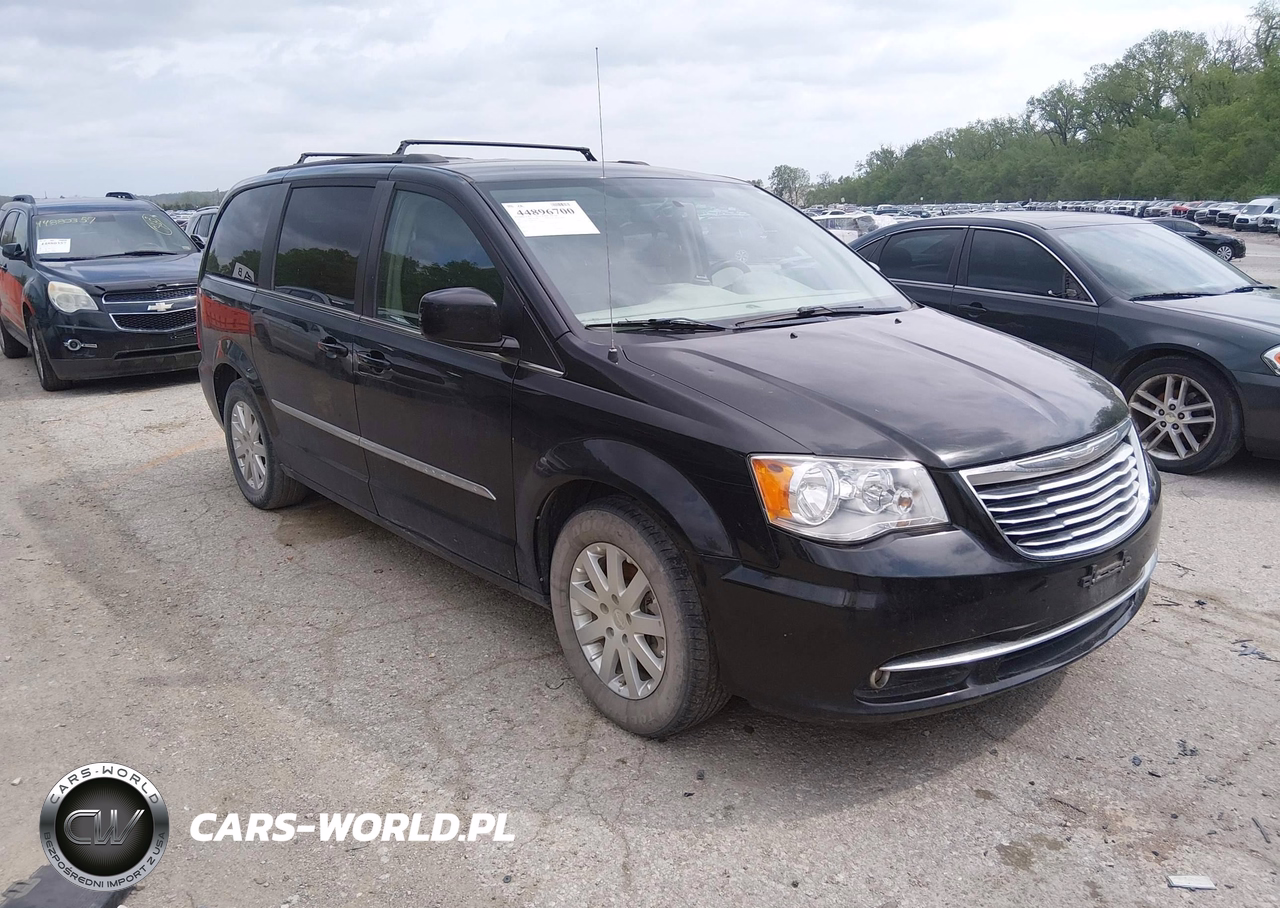 2015 Chrysler Town & Country Touring
