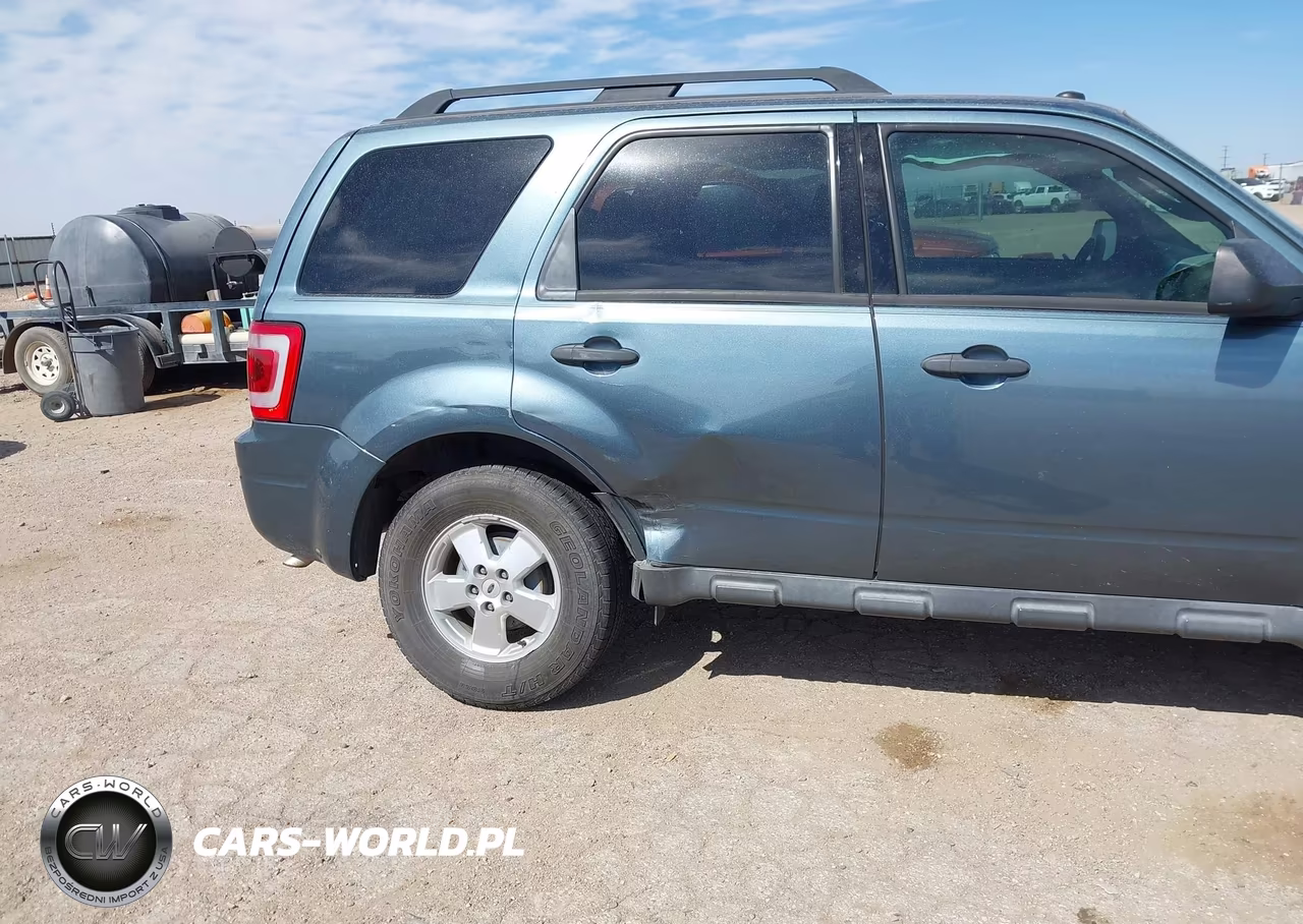 2012 Ford Escape Xlt VIN:1FMCU0D75CKC43218 - 5