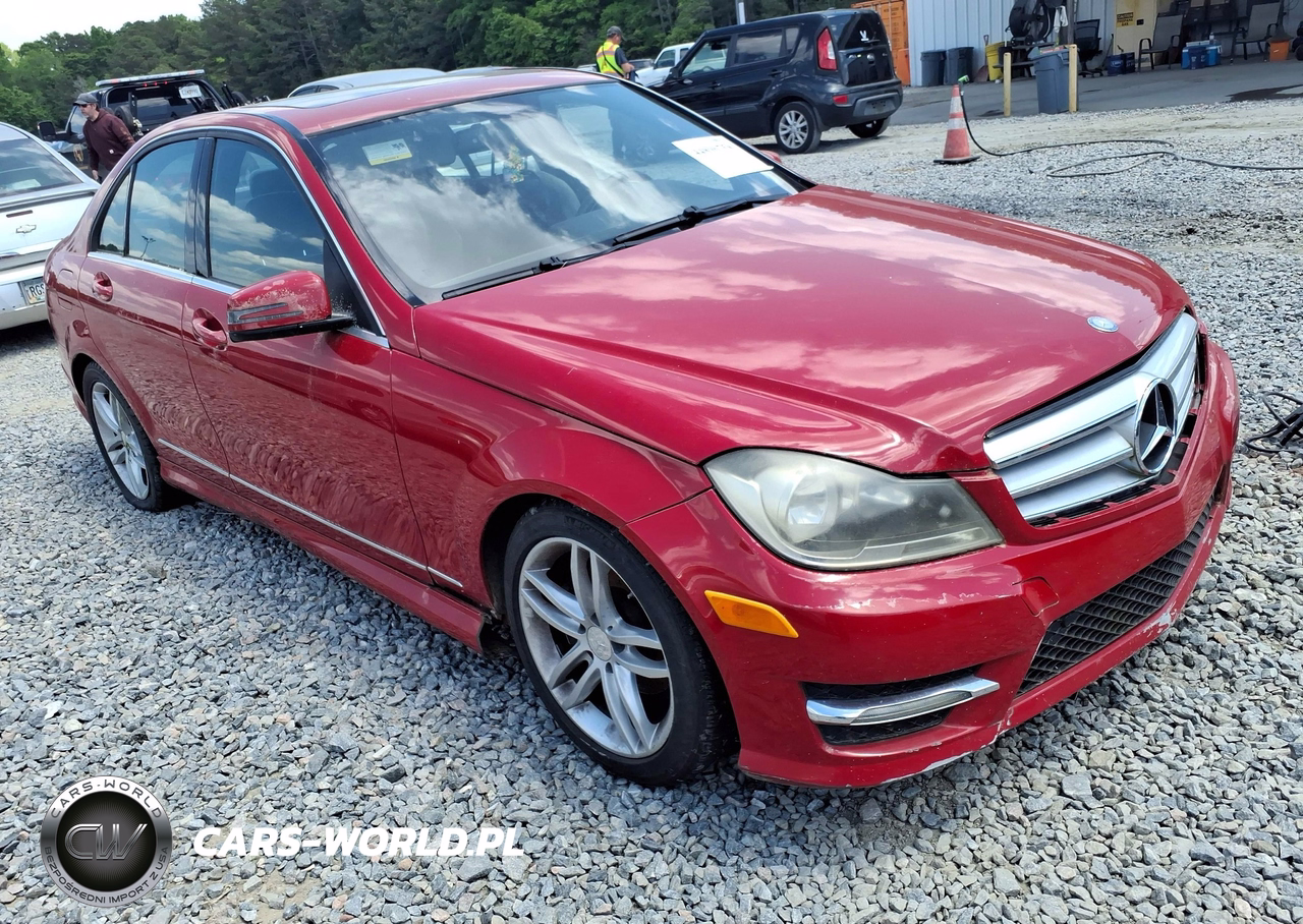2013 Mercedes-Benz C 250 Sport