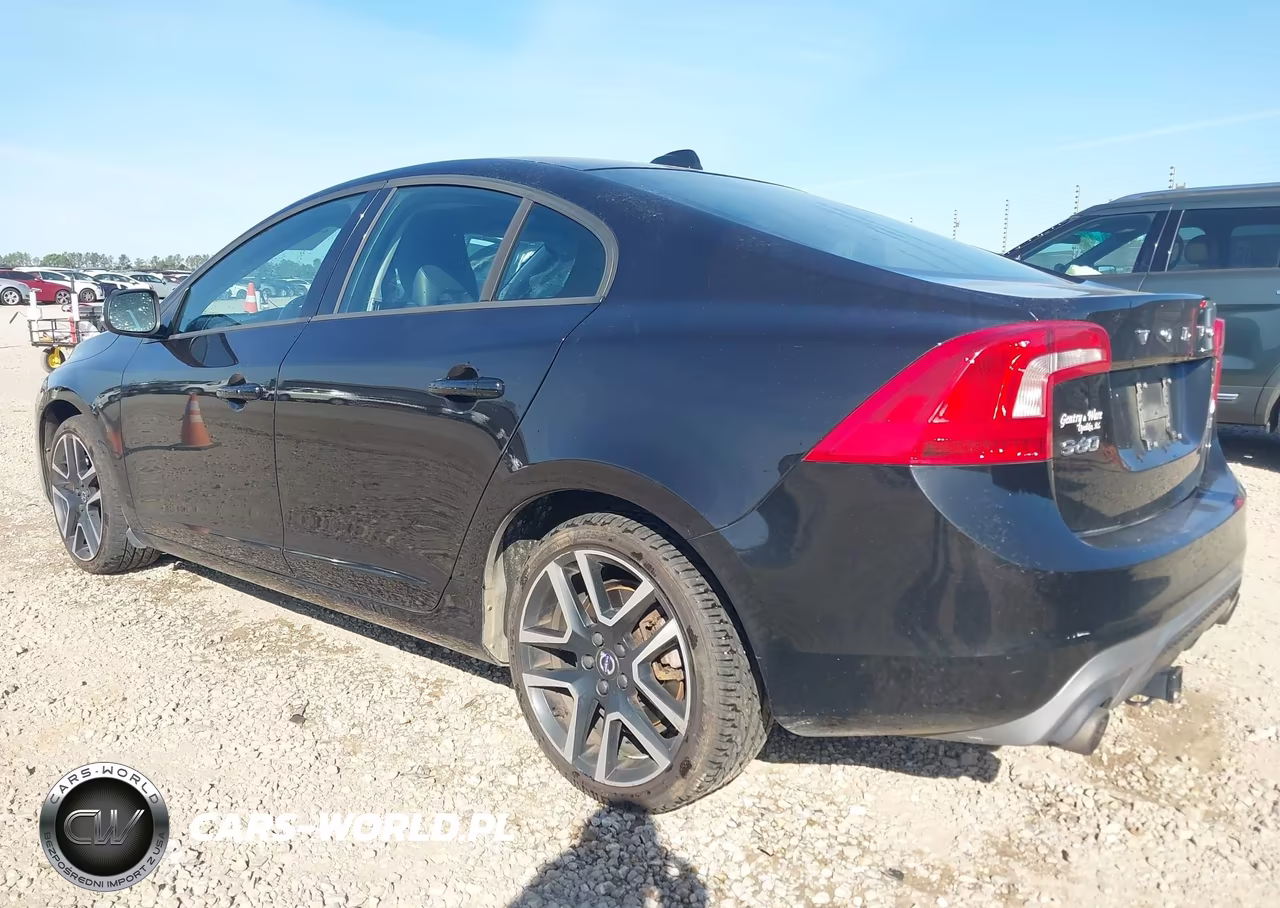 2017 Volvo S60 T5 Dynamic VIN:YV140MTL8H2434322 - 3
