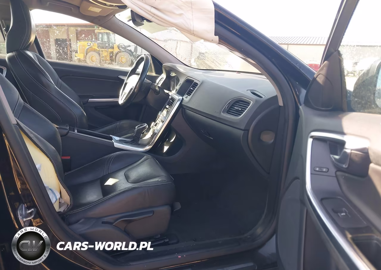 2017 Volvo S60 T5 Dynamic VIN:YV140MTL8H2434322 - 5