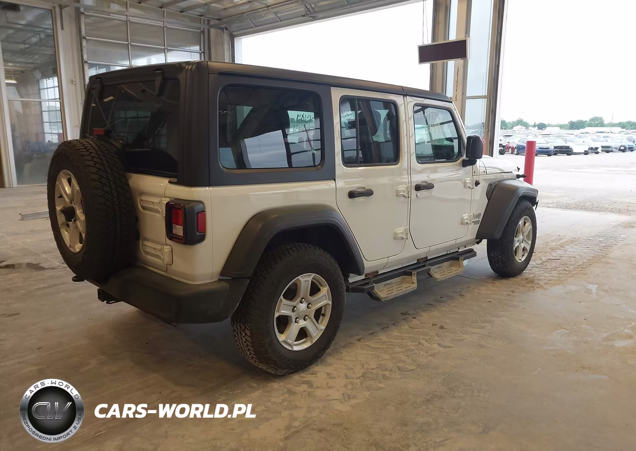 2021 Jeep Wrangler Unlimited Sport S 4X4 VIN:1C4HJXDGXMW614895 - 4