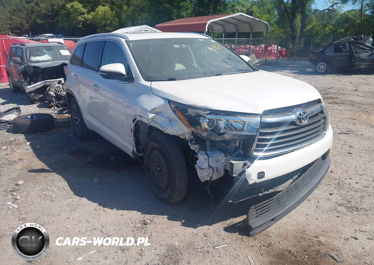 2016 Toyota Highlander Xle V6 – zdjęcie 1 z 17