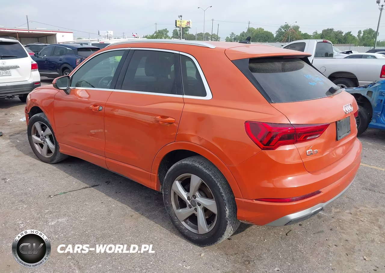 2020 Audi Q3 Premium 45 Tfsi Quattro Tiptronic VIN:WA1AECF31L1029606 - 3