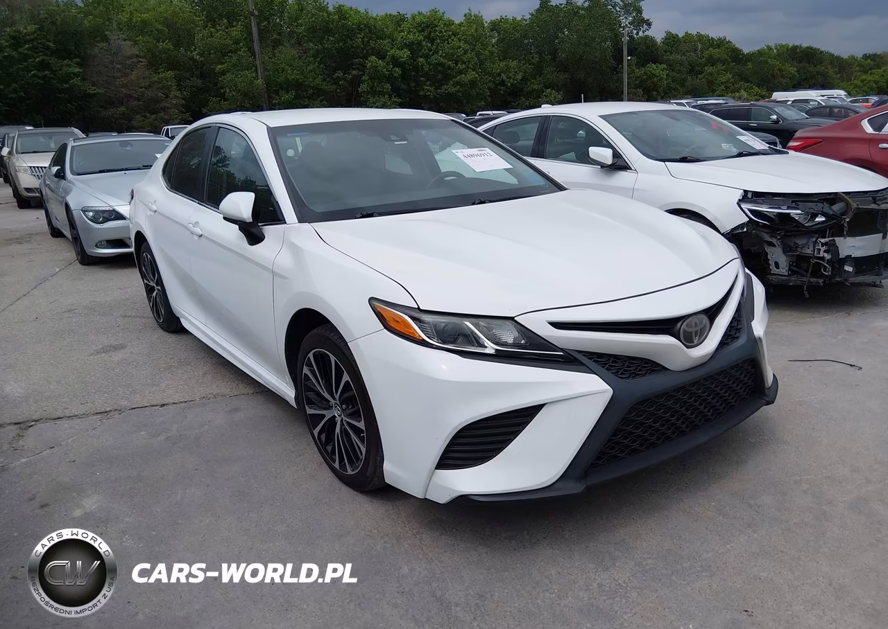 2018 Toyota Camry L-Le-Xle-Se-Xse