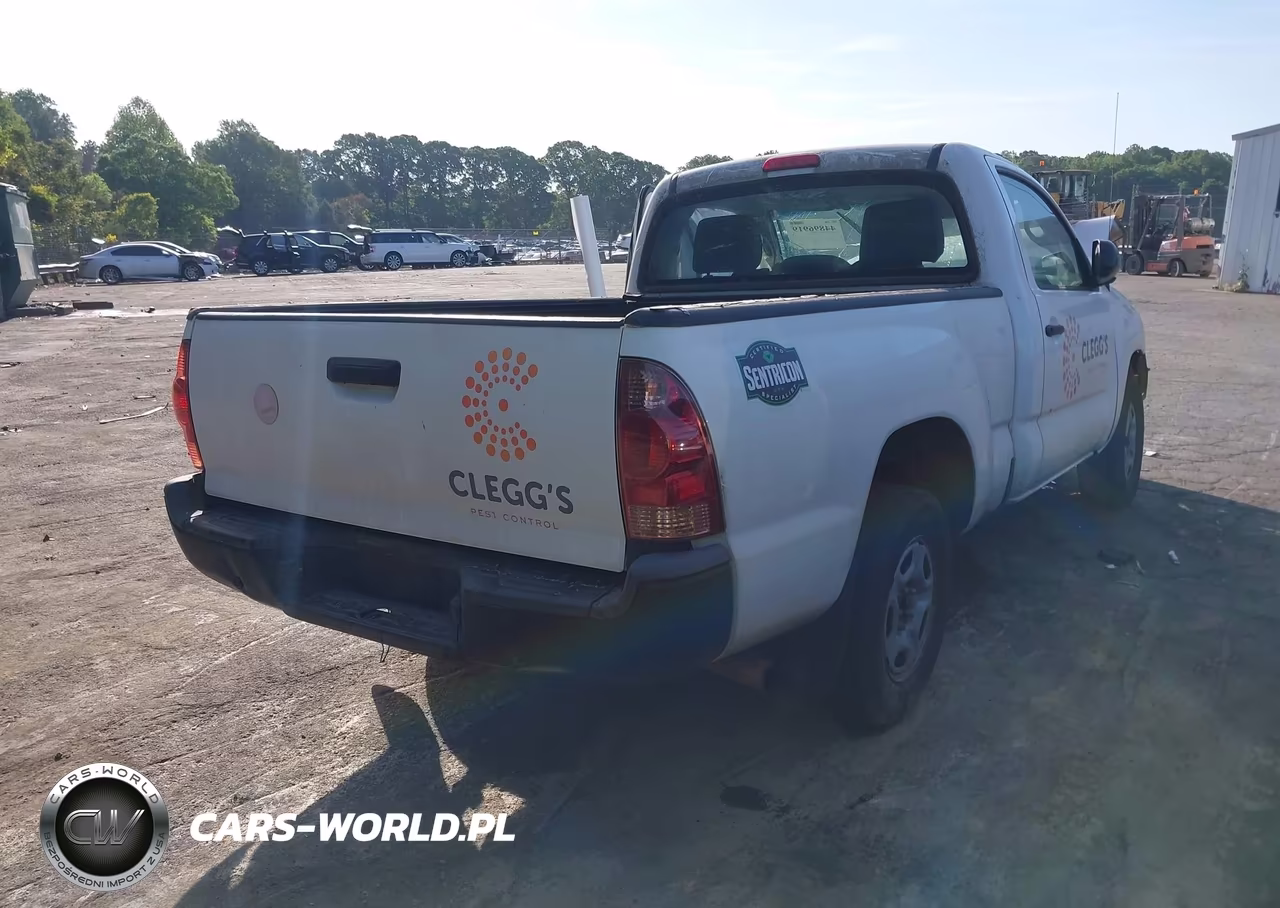 2014 Toyota Tacoma VIN:5TFNX4CN0EX042800 - 4