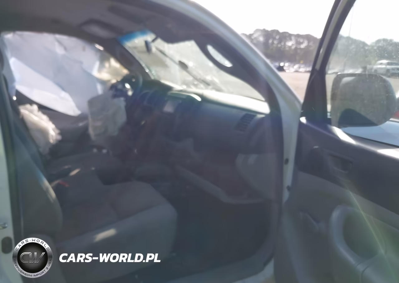 2014 Toyota Tacoma VIN:5TFNX4CN0EX042800 - 5