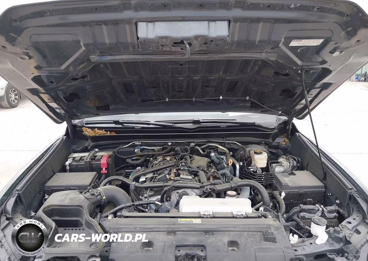 2024 Toyota Tacoma Sr VIN:3TYKD5HN3RT016394 - 10