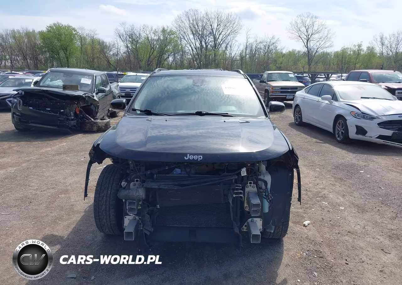 2018 Jeep Compass Limited 4X4 VIN:3C4NJDCB6JT336490 - 13