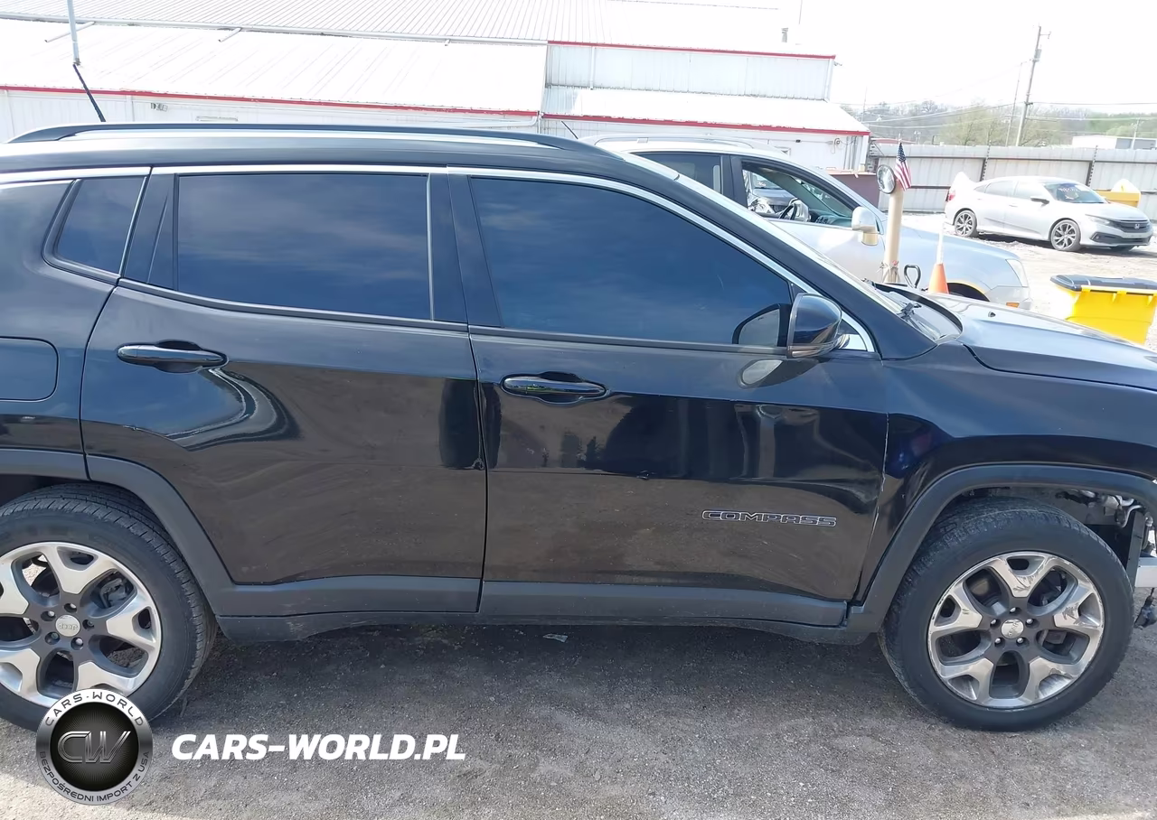 2018 Jeep Compass Limited 4X4 VIN:3C4NJDCB6JT336490 - 14