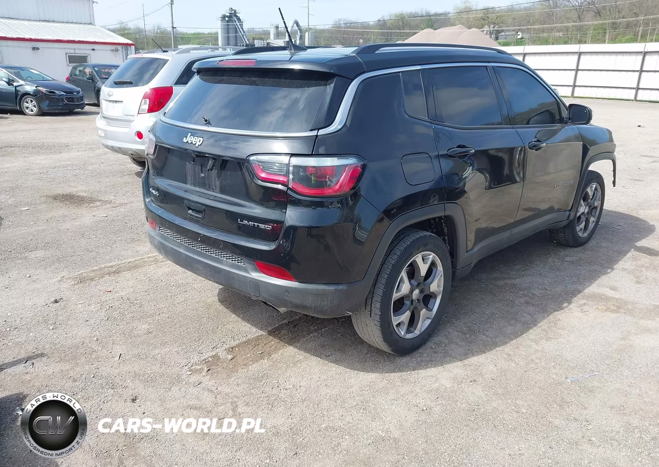 2018 Jeep Compass Limited 4X4 VIN:3C4NJDCB6JT336490 - 4